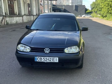 Авто Volkswagen Golf 2001 № 8860035