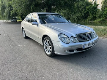 Авто Mercedes Mb 2003 № 8860236