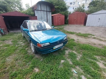Авто Mazda 323 1993 № 8860237