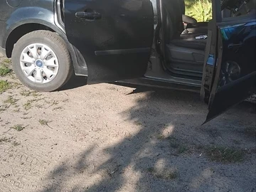 Авто Ford C-Max 2006 № 8860259