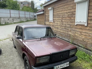 Авто ВАЗ 2107 1989 № 8860275