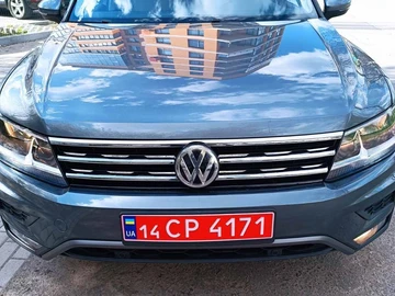 Авто Volkswagen Tiguan 2020 № 8860311