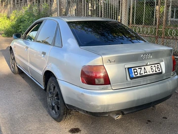 Авто Audi A4 1996 № 8860319