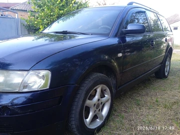 Авто Volkswagen Passat Variant 1998 № 8860380