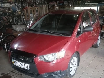 Авто Mitsubishi Colt 2010 № 8860438
