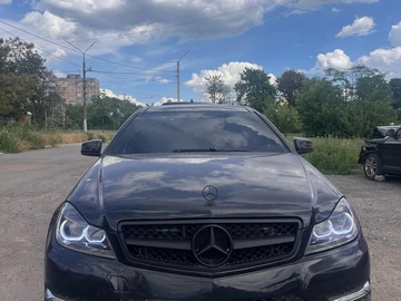 Авто Mercedes 250 2011 № 8860447