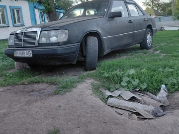 Авто Mercedes W124 1991 № 8860484