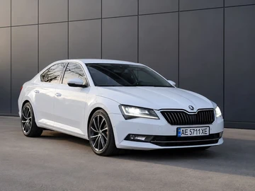 Авто Skoda Superb 2016 № 8860620