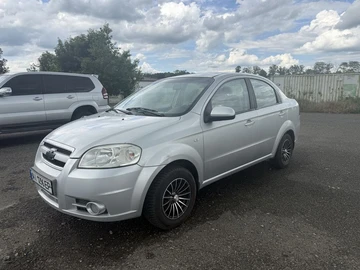 Авто Chevrolet Aveo 2007 № 8860642