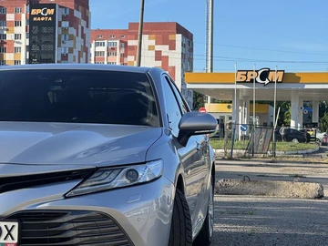 Авто Toyota Camry 2018 № 8860646