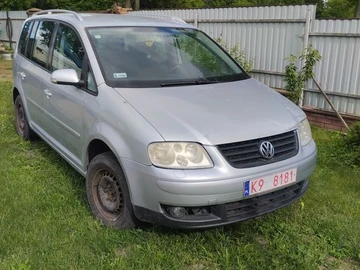 Авто Volkswagen Touran 2004 № 8860670