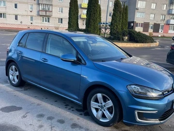 Авто Volkswagen Golf 2015 № 8860677