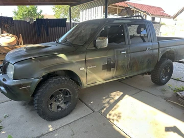 Авто Mitsubishi L 200 2002 № 8860767