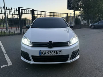 Авто Volkswagen Golf 2011 № 8860777