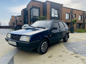 Авто ВАЗ 2109 2004 № 8860880
