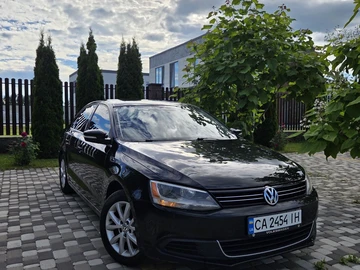 Авто Volkswagen Jetta 2012 № 8860887