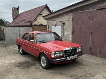 Авто Mercedes W123 1978 № 8860979