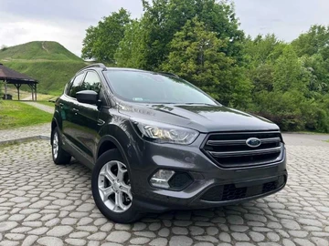 Авто Ford Escape 2018 № 8861050