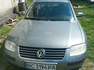 Авто Volkswagen Passat Variant 2001 № 8861064