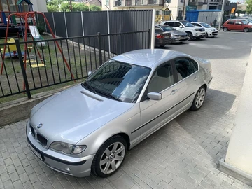 Авто BMW 3 Серия 2003 № 8861071