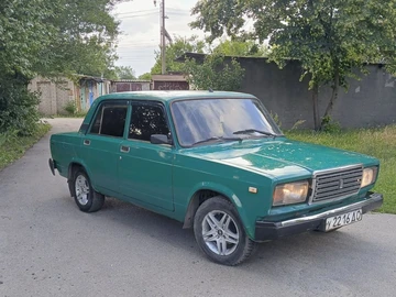 Авто ВАЗ 2107 1976 № 8861089