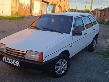 Авто ВАЗ 2109 1992 № 8861147