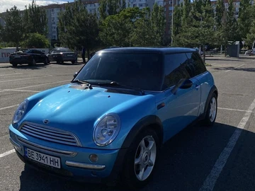 Авто MINI Hatch 2004 № 8861184