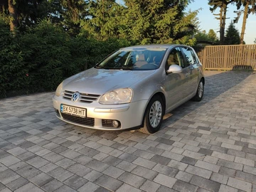Авто Volkswagen Golf 2006 № 8861268