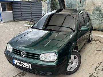 Авто Volkswagen Golf 1998 № 8861382