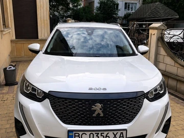 Авто Peugeot 2008 2020 № 8861439