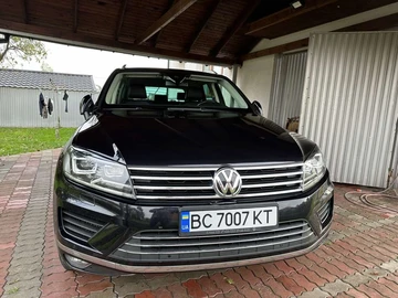 Авто Volkswagen Touareg 2015 № 8861505