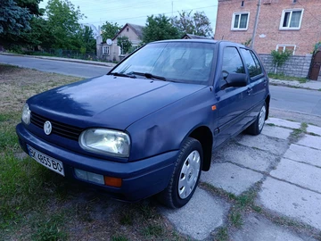 Авто Volkswagen Golf 1996 № 8861573