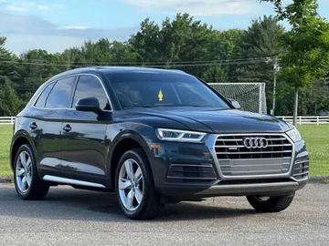 Авто Audi Q5 2018 № 8861758