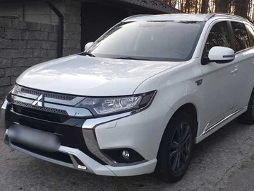 Авто Mitsubishi Outlander 2018 № 8861932