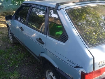 Авто ВАЗ 2109 1988 № 8861954