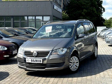 Авто Volkswagen Touran 2007 № 8862182