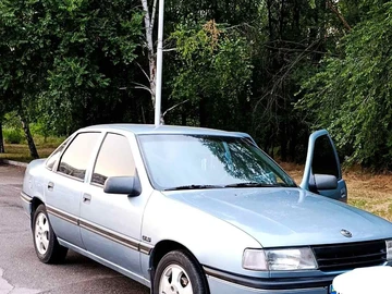 Авто Opel Vectra 1991 № 8862201