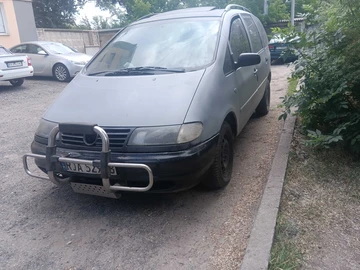 Авто Volkswagen Sharan 1999 № 8862301