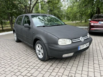 Авто Volkswagen Golf 1998 № 8862400