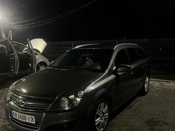 Авто Opel Astra 2010 № 8862428