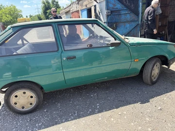 Авто ЗАЗ 1102 2002 № 8862465
