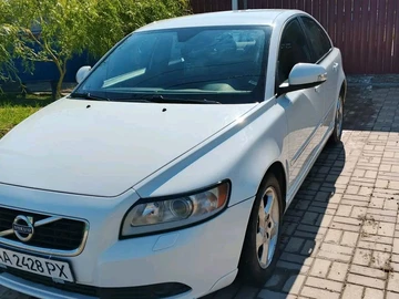 Авто Volvo S40 2012 № 8862476