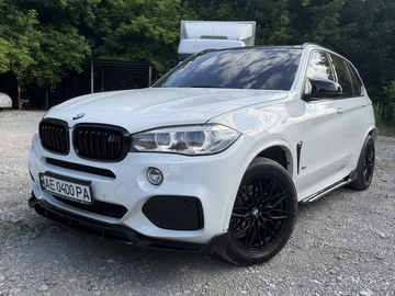 Авто BMW X5 2015 № 8862483
