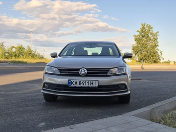 Авто Volkswagen Jetta 2015 № 8862609
