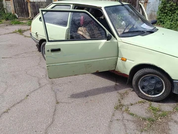 Авто ЗАЗ Таврия 1990 № 8862616