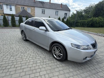 Авто Honda Accord 2004 № 8862695