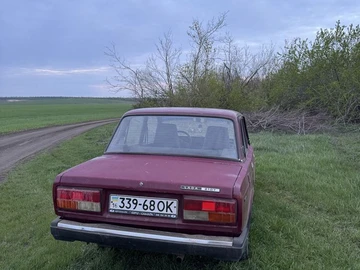 Авто ВАЗ 2107 2002 № 8862827