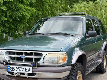Авто Ford Explorer 1995 № 8862943