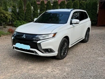 Авто Mitsubishi Outlander 2022 № 8862946