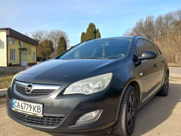 Авто Opel Astra 2011 № 8863071